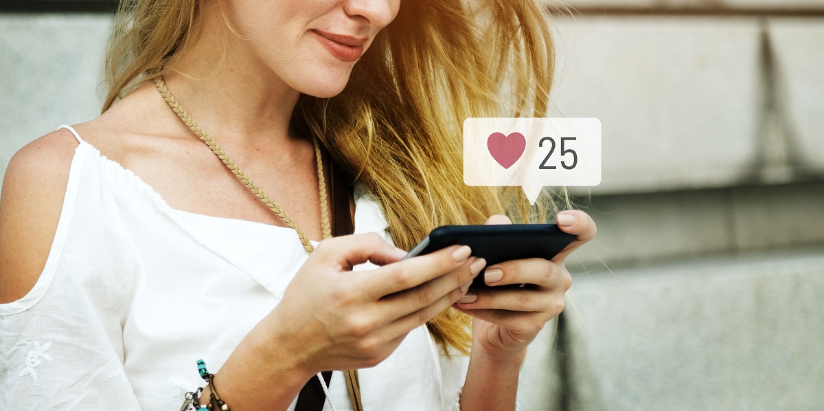 O Amor no tempo das redes sociais: conectando corações no mundo digital